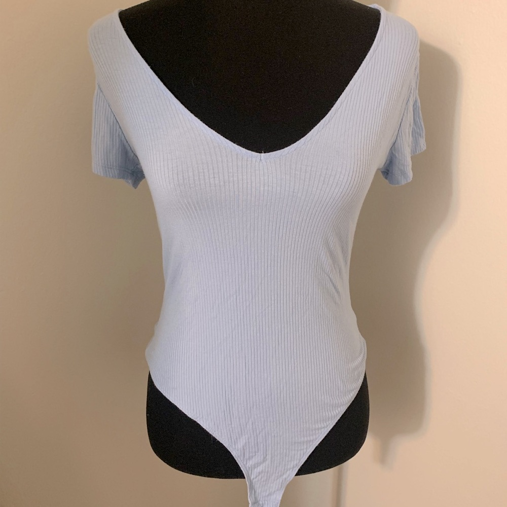S/M Forever 21  Blue T-shirt Bodysuit